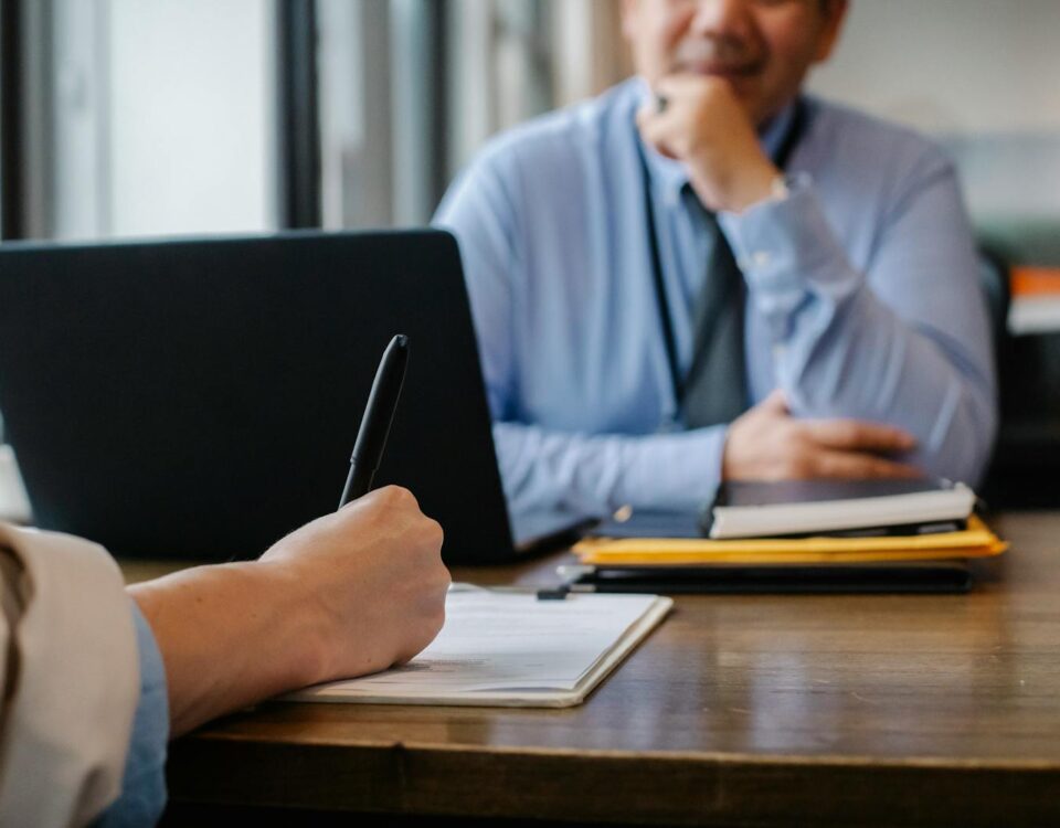 photobiomodulation Long COVID brain fog - near-infrared light therapy device for cognitive recovery